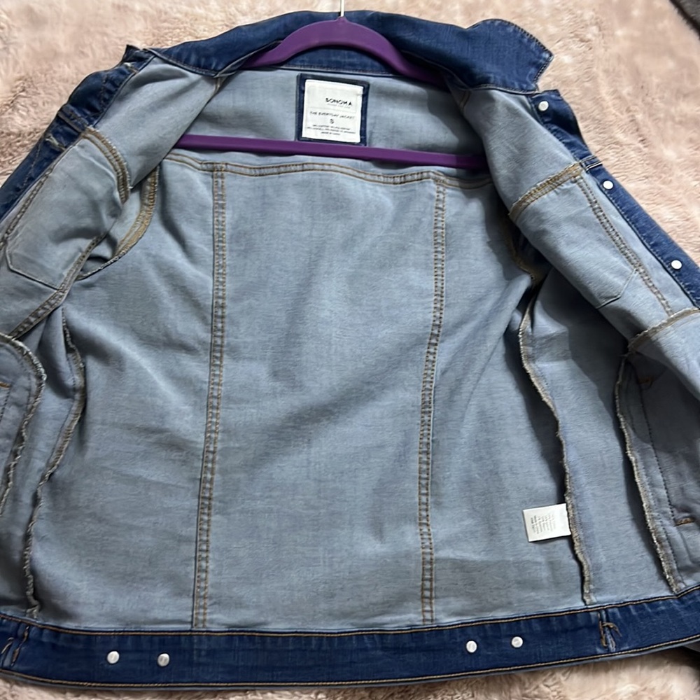 denim jacket - Picture 4 of 4